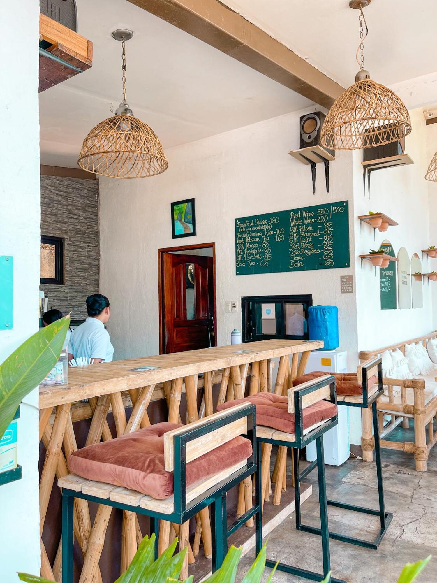 Vela Terraces Hotel Coron Bagian luar foto